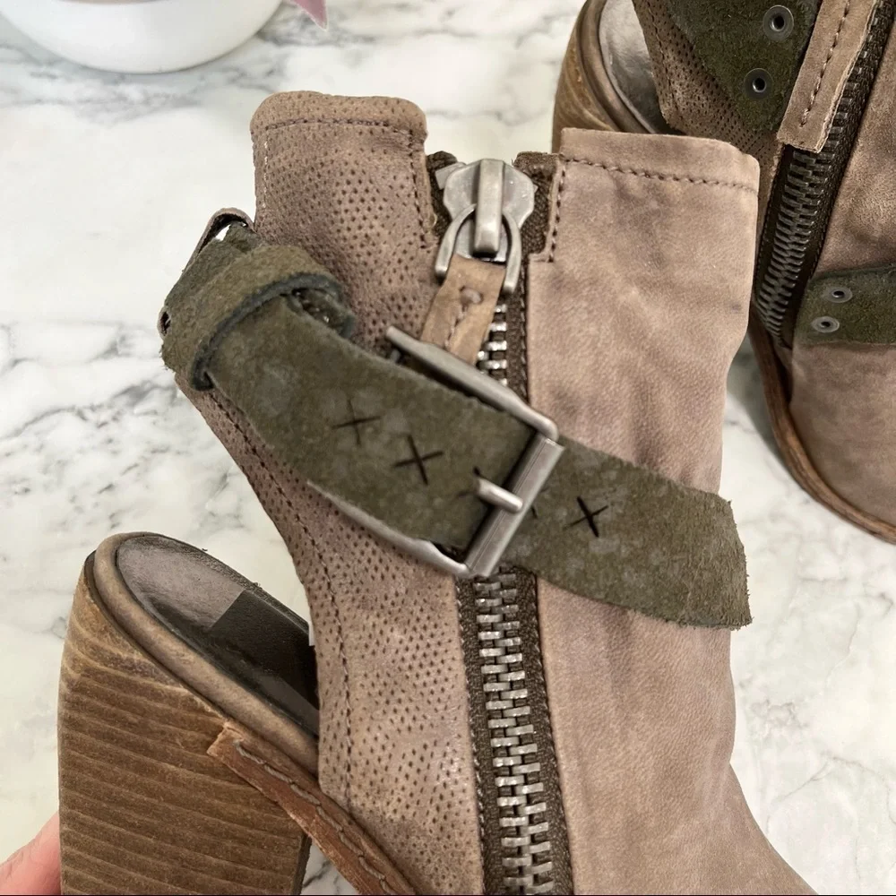 Dolce Vita brown distressed leather peep toe heeled ankle boots sandals 7.5